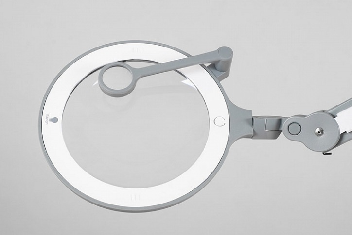 Диодная лампа лупа iQ Magnifier купить по привлекательной цене 30300 ₽ - вид 9 миниатюра